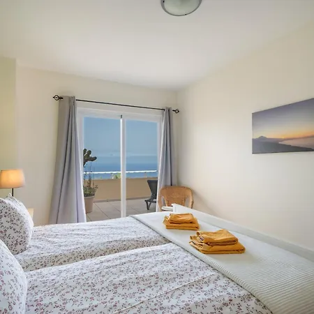 בית נופש Vistamar-with Ocean View *